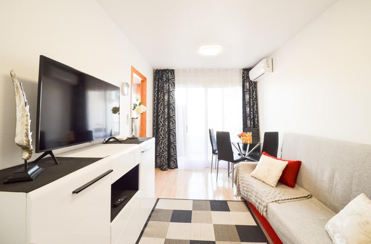 טורבייחה Schoene Wohnung Mit Pool , Wi-Fi Und Privat Garage מראה חיצוני תמונה