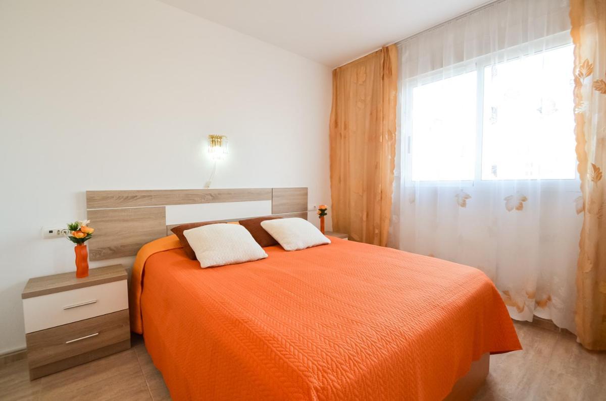 טורבייחה Schoene Wohnung Mit Pool , Wi-Fi Und Privat Garage מראה חיצוני תמונה