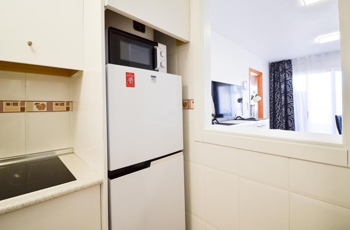 טורבייחה Schoene Wohnung Mit Pool , Wi-Fi Und Privat Garage מראה חיצוני תמונה